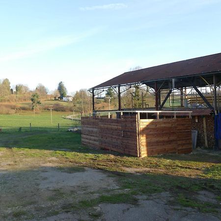 L'Ancienne Ferme Βίλα Bujaleuf Εξωτερικό φωτογραφία